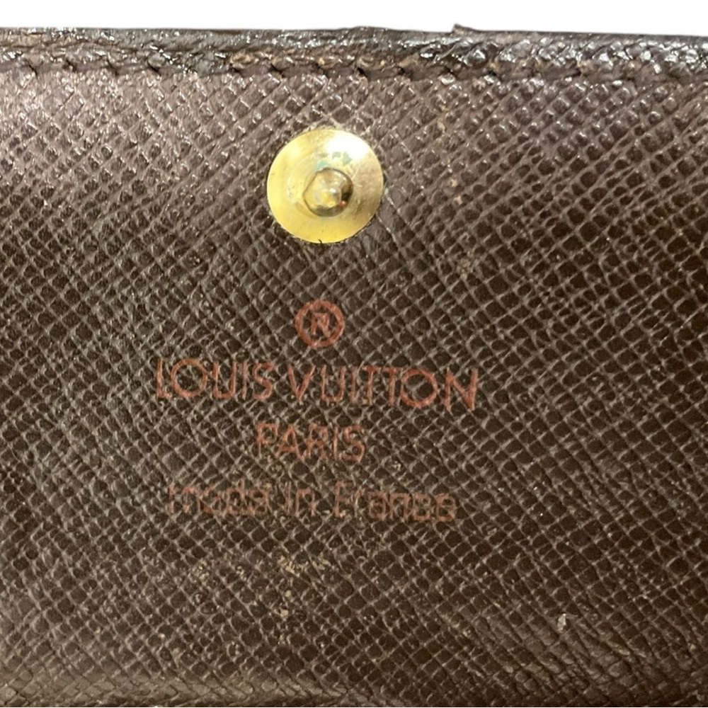 Louis Vuitton Brown Wallet with Gold‎ Accent - Picture 5 of 6